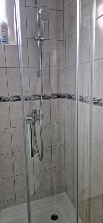 Sobe Majetic Hotell Bizovac Exteriör bild